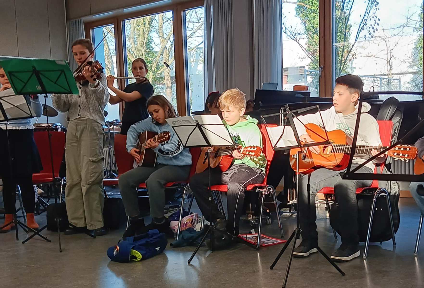 Tag-der-offenen-Tuer-2025-Ensemble-5-zoom